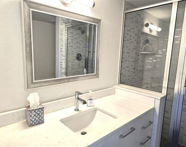 17408 Gulf Boulevard - Photo Thumbnail 12