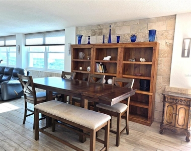 17408 Gulf Boulevard - Photo Thumbnail 8