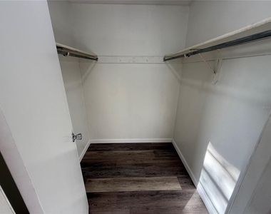 6039 20th Street - Photo Thumbnail 22