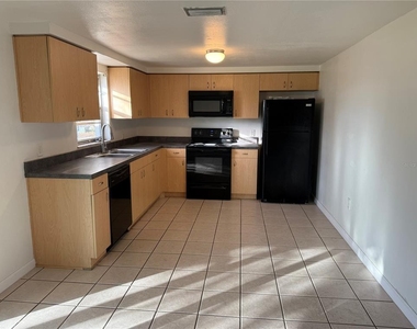 6039 20th Street - Photo Thumbnail 9