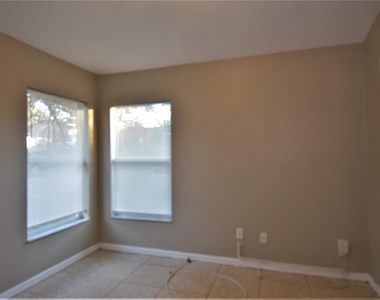 4406 E Mango Terrace - Photo Thumbnail 8