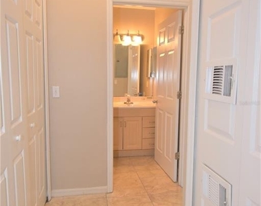 4406 E Mango Terrace - Photo Thumbnail 7