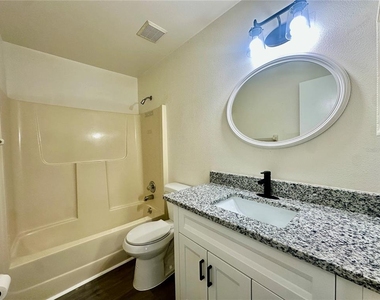 7903 Waterview Way - Photo Thumbnail 21
