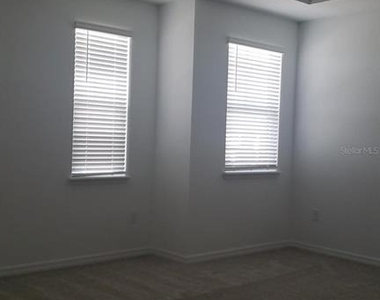 15535 Willow Arbor Circle - Photo Thumbnail 3