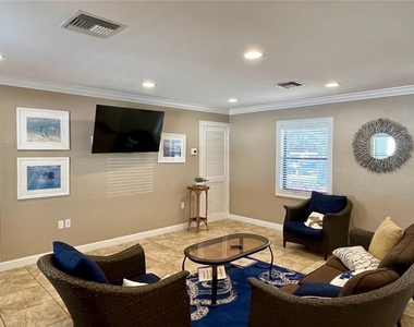 2100 N Peninsula Avenue - Photo Thumbnail 40
