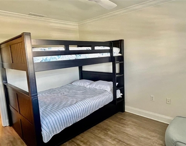 2100 N Peninsula Avenue - Photo Thumbnail 28