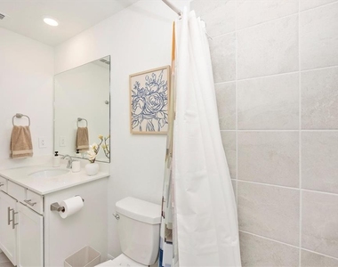 17625 Opal Sand Drive - Photo Thumbnail 32