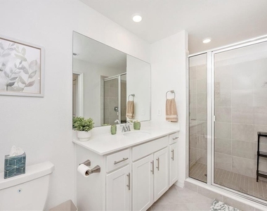 17625 Opal Sand Drive - Photo Thumbnail 27
