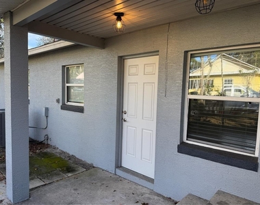 822 S Lone Oak Drive - Photo Thumbnail 18