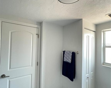 6405 White Sands Terrace - Photo Thumbnail 22