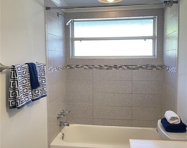 6405 White Sands Terrace - Photo Thumbnail 17