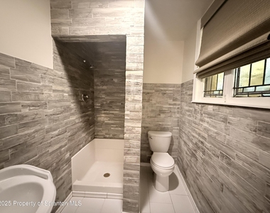 629 Clay Avenue - Photo Thumbnail 1