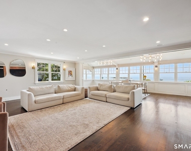19 Middle Beach Road - Photo Thumbnail 10