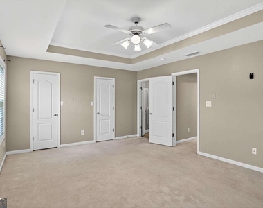 230 Valley Crossing - Photo Thumbnail 10