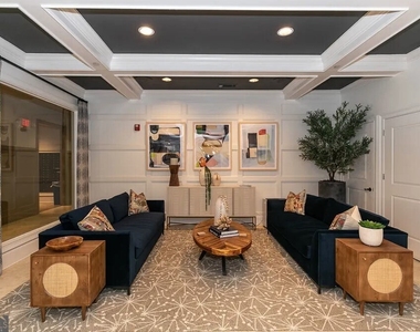 1000 Ashwood Parkway - Photo Thumbnail 21