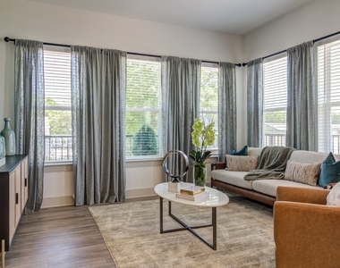 1000 Rea Drive - Photo Thumbnail 8