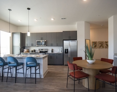 1000 Rea Drive - Photo Thumbnail 4