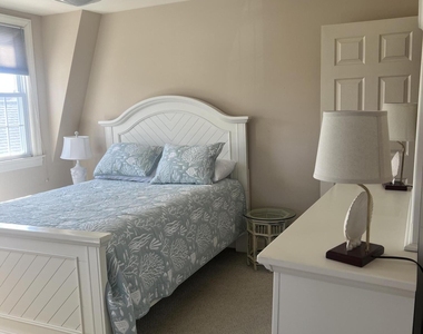 327 Woodland Avenue - Photo Thumbnail 18