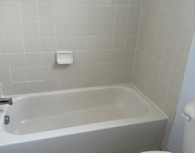 1008 Ne 39th Avenue - Photo Thumbnail 10