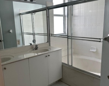 1008 Ne 39th Avenue - Photo Thumbnail 8