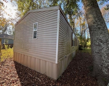 1233 Suncrest Circle - Photo Thumbnail 2