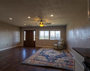 5780 Randle Road - Photo Thumbnail 1