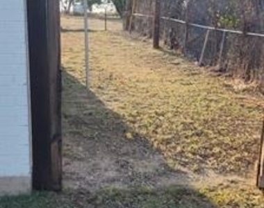5780 Randle Road - Photo Thumbnail 14