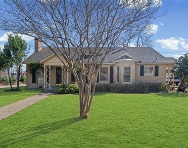 1919 N 7th Street - Photo Thumbnail 3