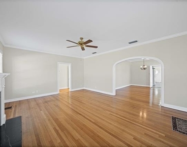 1919 N 7th Street - Photo Thumbnail 8