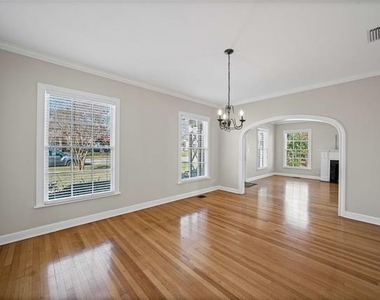 1919 N 7th Street - Photo Thumbnail 10