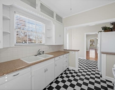 1919 N 7th Street - Photo Thumbnail 15
