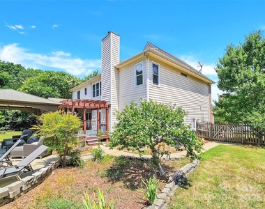 8534 Headford Road - Photo Thumbnail 1
