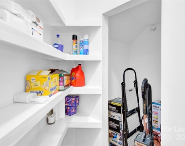 8534 Headford Road - Photo Thumbnail 45