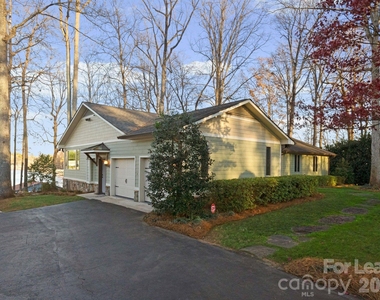 19709 Stough Farm Road - Photo Thumbnail 4