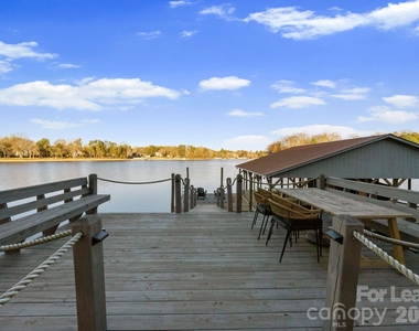 19709 Stough Farm Road - Photo Thumbnail 38