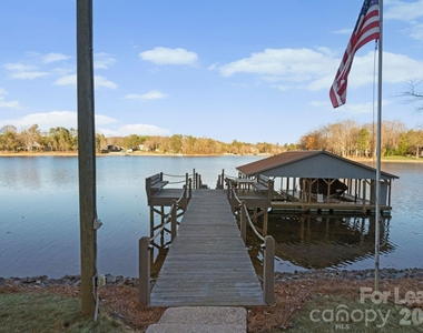 19709 Stough Farm Road - Photo Thumbnail 37