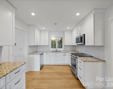 19709 Stough Farm Road - Photo Thumbnail 6