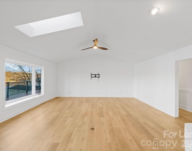 19709 Stough Farm Road - Photo Thumbnail 12