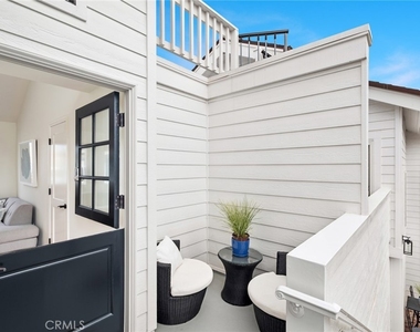 117 Marine Avenue - Photo Thumbnail 19