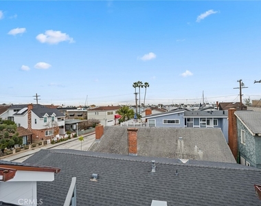 117 Marine Avenue - Photo Thumbnail 18