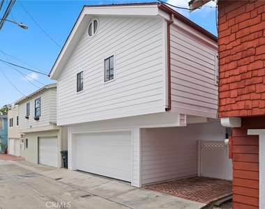 117 Marine Avenue - Photo Thumbnail 33