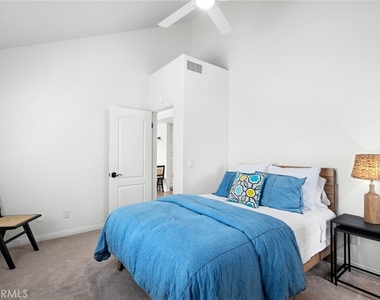 117 Marine Avenue - Photo Thumbnail 26
