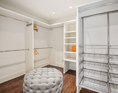 980 Stradella Road - Photo Thumbnail 12