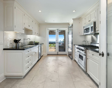 980 Stradella Road - Photo Thumbnail 20