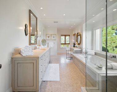 980 Stradella Road - Photo Thumbnail 11