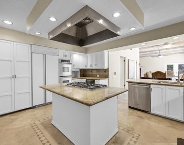 45450 Rancho Palmeras Drive - Photo Thumbnail 21