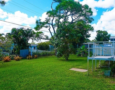 7030 Se Ridgeway Terrace - Photo Thumbnail 2