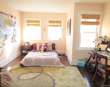 29 Ash Street - Photo Thumbnail 8