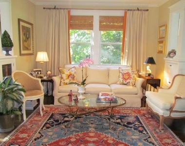 29 Ash Street - Photo Thumbnail 5