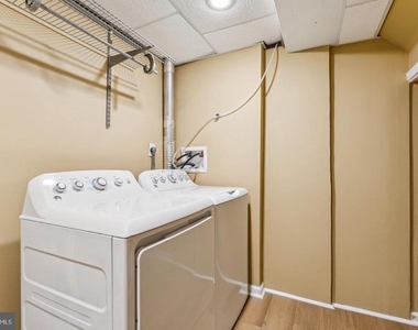 7714 Arlen Street - Photo Thumbnail 13